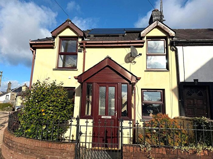 3 Bedroom Property To Rent In Mill Street, Pontrhydfendigiaid, Ystrad Meurig, SY25