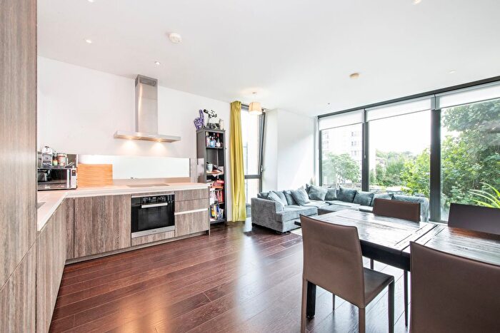 2 Bedroom Flat To Rent In Capital House, Plaza Gardens, SW15