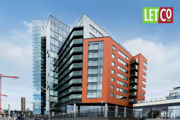 3 Bedroom Apartment To Rent In The Hawkins Tower, Ocean Village, SO14