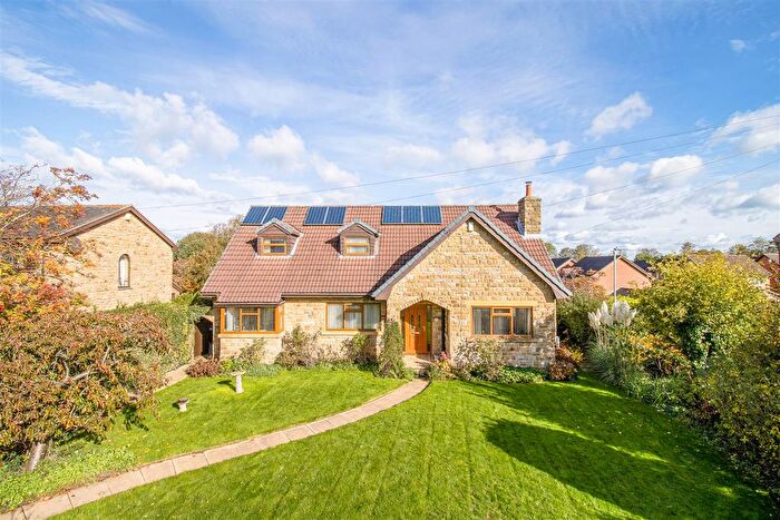 5 Bedroom Detached House For Sale In Leeds Road, Methley, Leeds, LS26