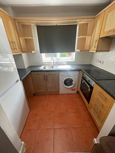 1 Bedroom Flat To Rent In Longmarsh Lane, London, SE28