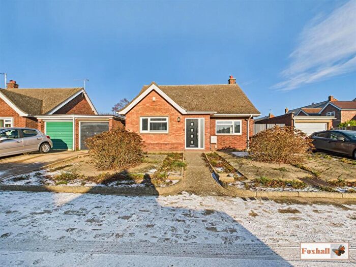 2 Bedroom Detached Bungalow For Sale In Blandford Road, Ipswich, IP3