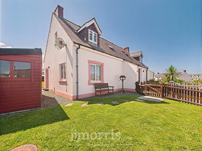 4 Bedroom Semi-Detached House For Sale In Wilson Meadow, Broad Haven, Haverfordwest, SA62