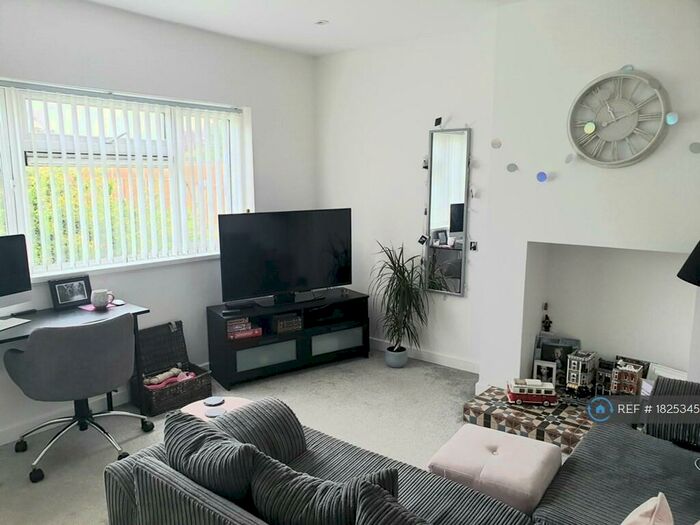 2 Bedroom Semi-Detached House To Rent In Oaklands Avenue, Wistow, Huntingdon, PE28