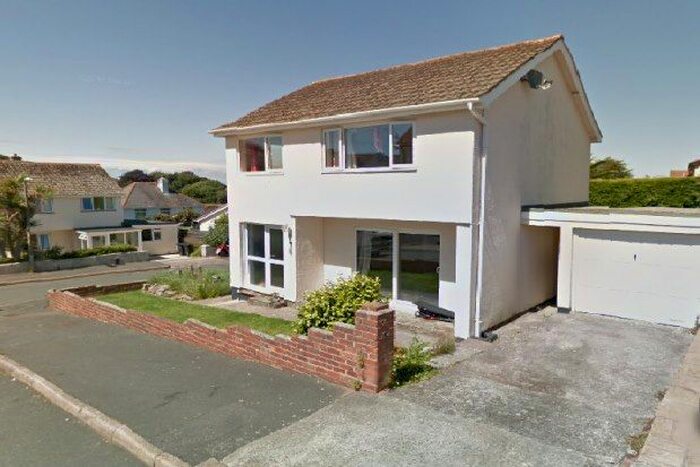 3 Bedroom Property To Rent In Quentin Avenue, Brixham, TQ5