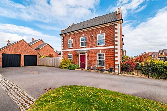 3 Bedroom Semi Detached House For Sale In Tay Road, Lubbesthorpe, LE19