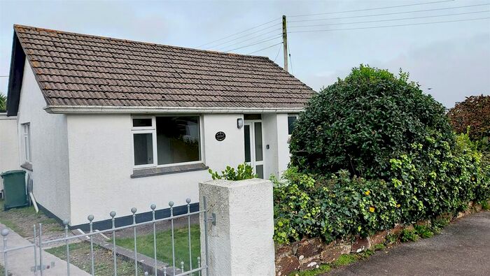 2 Bedroom Detached Bungalow To Rent In Longstone Close, Carbis Bay, TR26