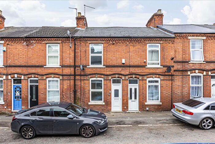 2 Bedroom House To Rent In Falcon Grove, Nottingham, NG7