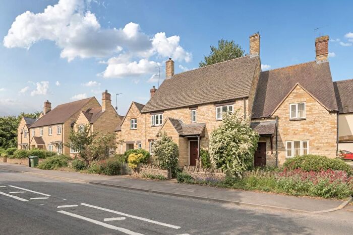 2 Bedroom Terraced House For Sale In Long Compton, Warwickshire, CV36