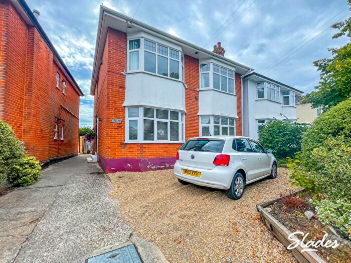 2 Bedroom Apartment To Rent In Southwick Road, Southbourne, Bournemouth, BH6