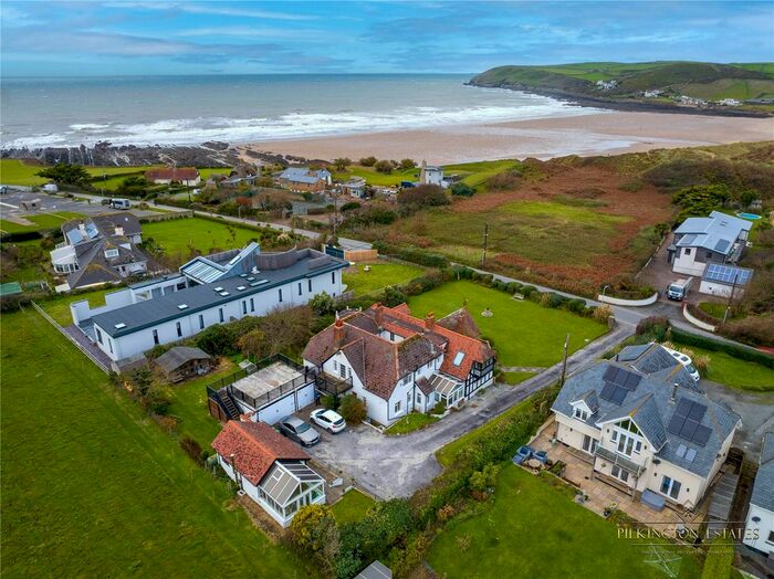 10 Bedroom Detached House For Sale In Down End, Croyde, Braunton, Devon, EX33