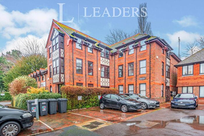 3 Bedroom Apartment To Rent In London Road, Horsham, RH12