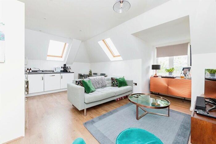 1 Bedroom Flat To Rent In Constables Way, Hertford, SG13