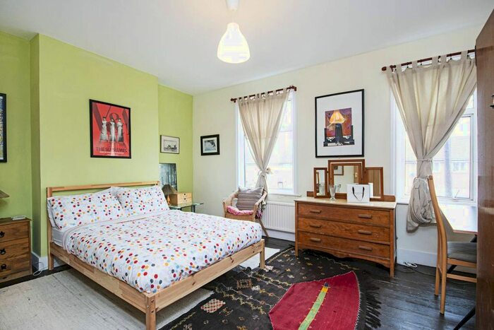 4 Bedroom End Of Terrace House To Rent In Gladding Road, Manor Park, London, E12