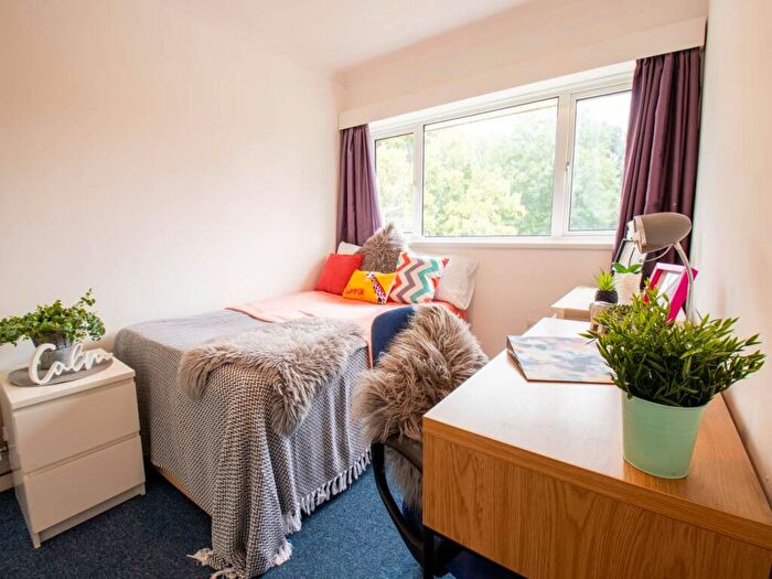 1 Bedroom House To Rent In Tenterden Drive, Canterbury, Kent, CT2