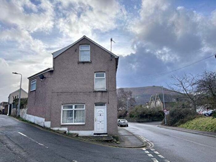 5 Bedroom Semi-Detached House For Sale In Merthyr Road, Abergavenny, NP7