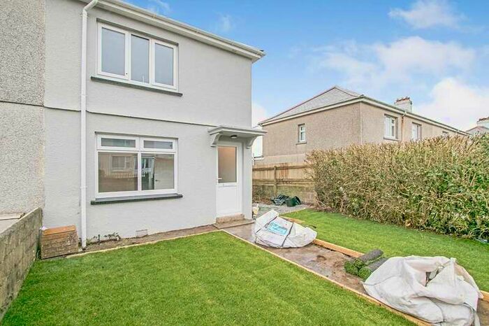 3 Bedroom End Of Terrace House To Rent In Treloweth Road, Pool, Redruth, Cornwall, TR15
