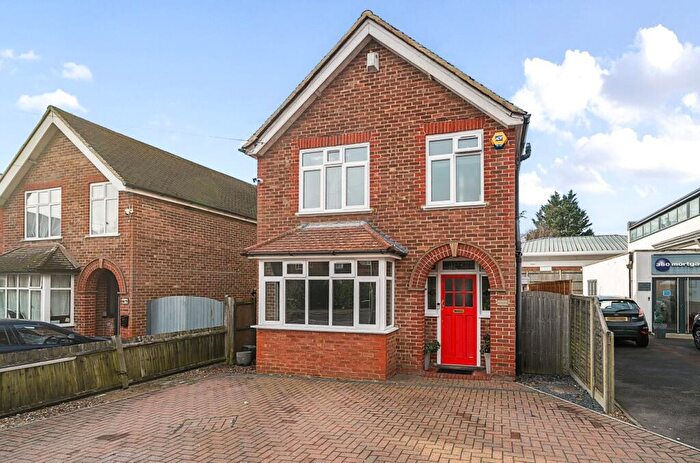 3 Bedroom Detached House For Sale In Bridge Road, Bagshot, Surrey, GU19