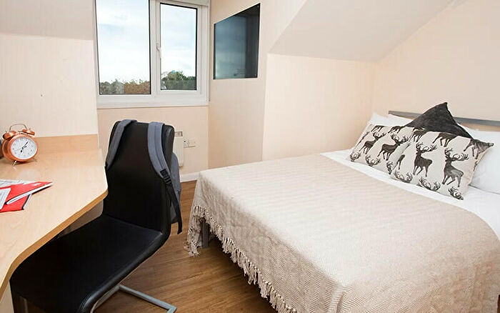 1 Bedroom House To Rent In Heald Grove, Manchester, M14