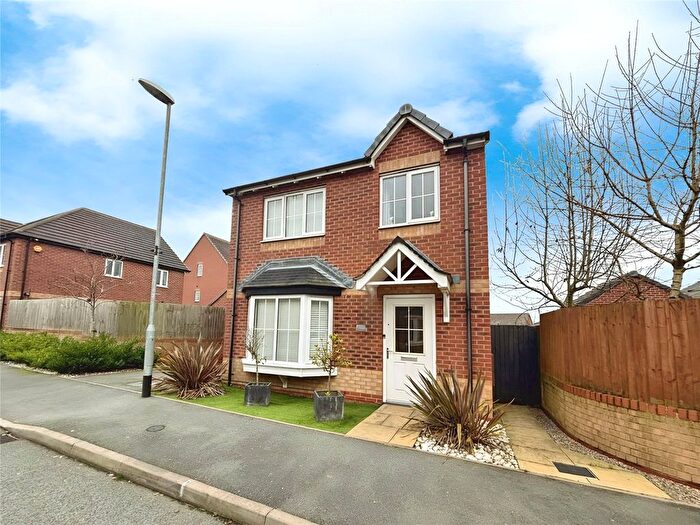 4 Bedroom Detached House For Sale In Bluebell Grove, Woodville, Swadlincote, Leicestershire, DE11