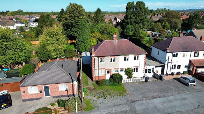 3 Bedroom Semi-Detached House For Sale In Argyle Street, Ibstock, LE67