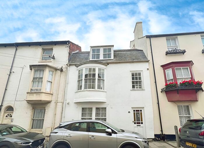 5 Bedroom Terraced House For Sale In East Street, Weymouth, DT4