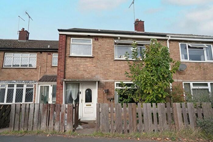 3 Bedroom Terraced House For Sale In Coventry Close, Scunthorpe, DN17