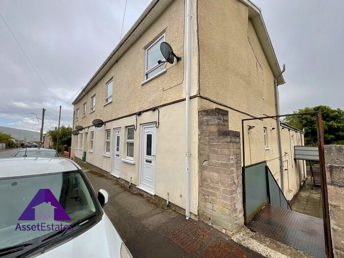 2 Bedroom Flat To Rent In Evelina House, Queen Street, Nantyglo, NP23