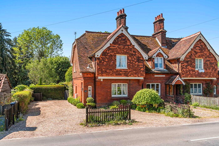 3 Bedroom End Of Terrace House For Sale In Halving Cottage, Cappell Lane, Stanstead Abbotts, Ware, SG12