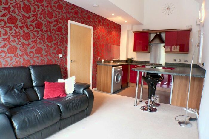 1 Bedroom Flat To Rent In Copper Quarter, Swansea SA1