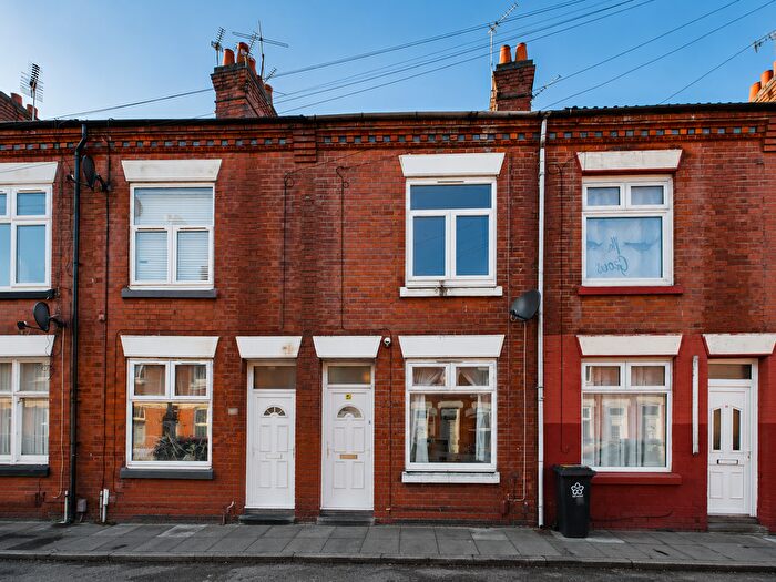 4 Bedroom Terraced House To Rent In Tudor Road, Leicester, LE3