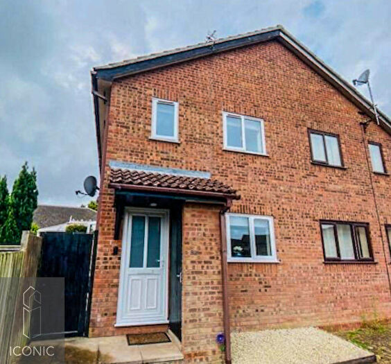 1 Bedroom Terraced House For Sale In Nutwood Close, Taverham, Norwich, NR8