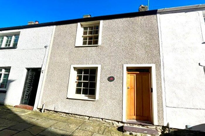 1 Bedroom Property To Rent In Llewelyn Street, Aberconwy, LL32