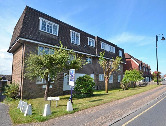 2 Bedroom Flat To Rent In Pulborough, RH20