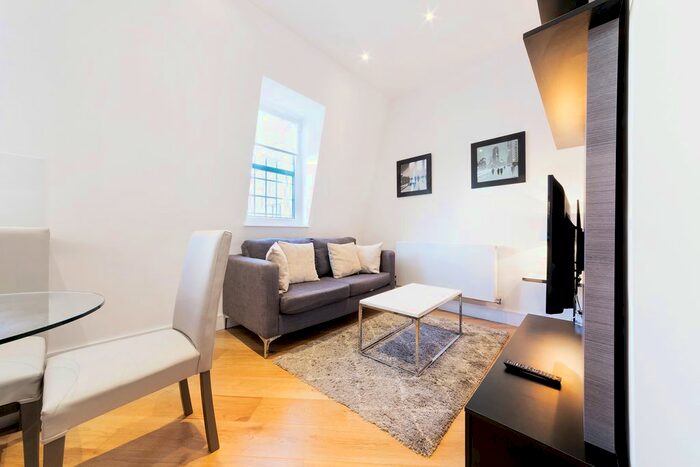 1 Bedroom Flat To Rent In Metropolitan Crescent, London, SW4