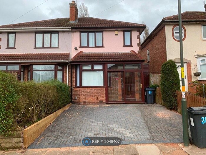 3 Bedroom Semi Detached House To Rent In Thurlestone Road, Longbridge, B31