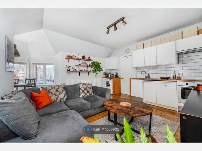 2 Bedroom Flat To Rent In Burton Road, London, SW9