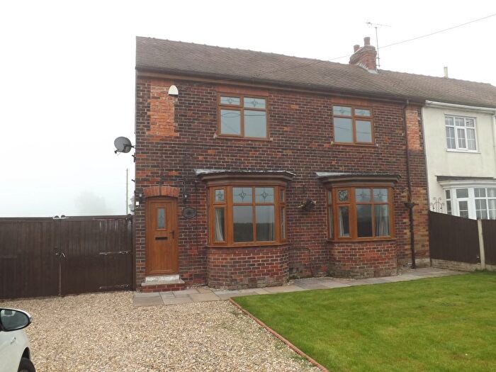 3 Bedroom Property To Rent In Moss Road, Doncaster, DN6