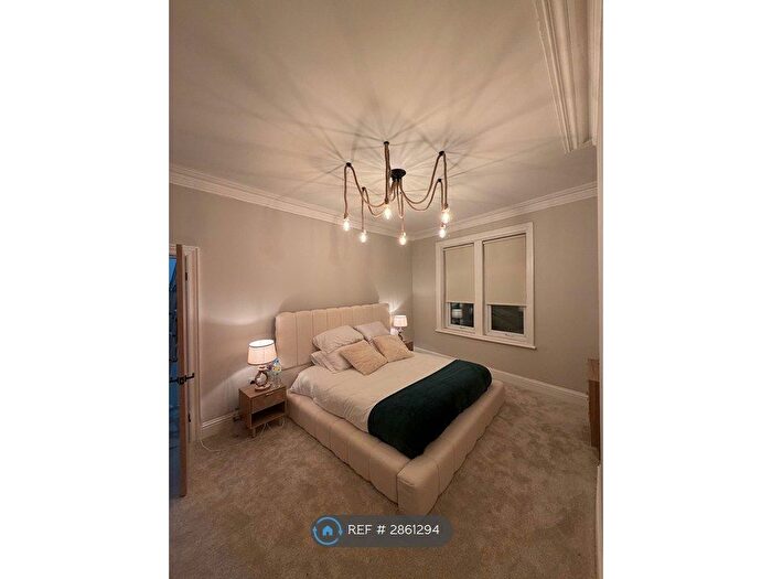 2 Bedroom Flat To Rent In Belle Vue Crescent, South Shields, NE33