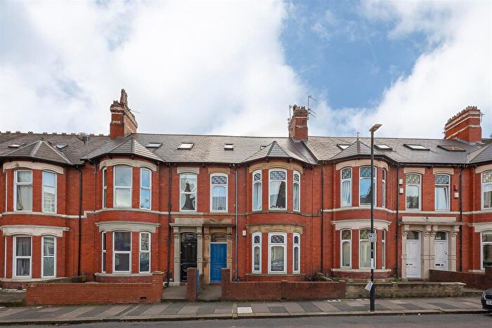 1 Bedroom Flat For Sale In Queens Road, Jesmond, Newcastle Upon Tyne, NE2