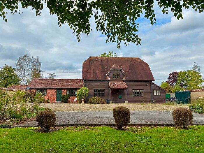 4 Bedroom Detached House For Sale In Close Lane, Marston, Devizes, SN10