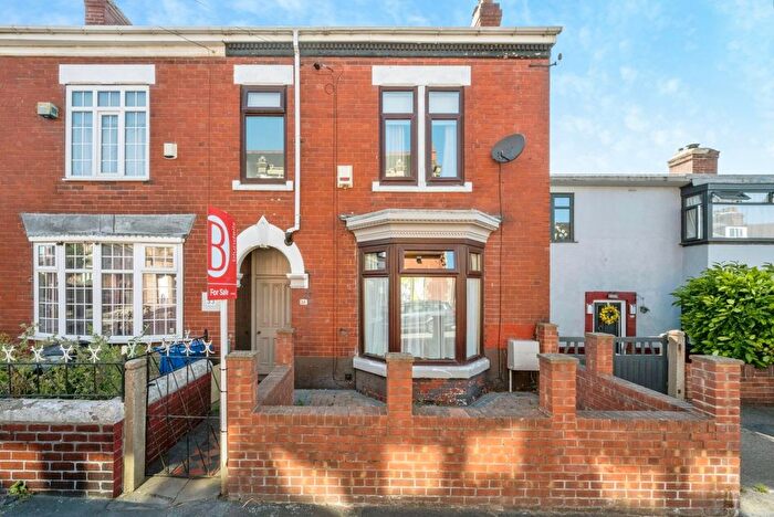 4 Bedroom End Terrace House For Sale In Park Road, Mexborough, South Yorkshire, S64