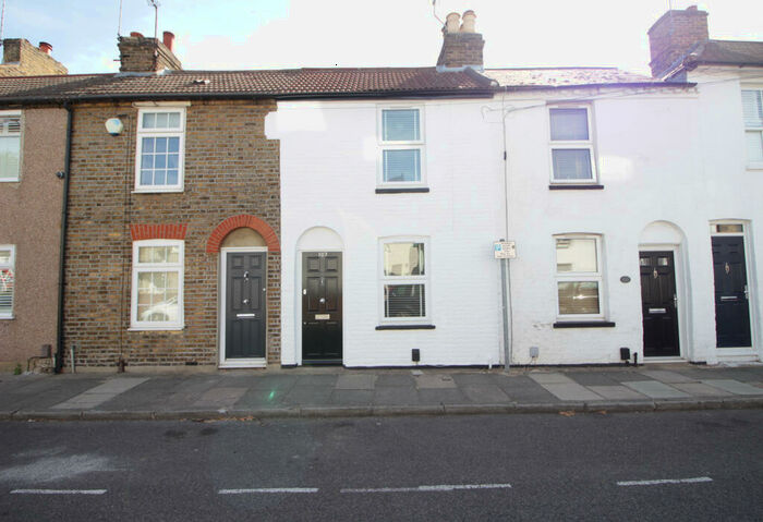 2 Bedroom Terraced House To Rent In Albert Road, Bexley, DA5