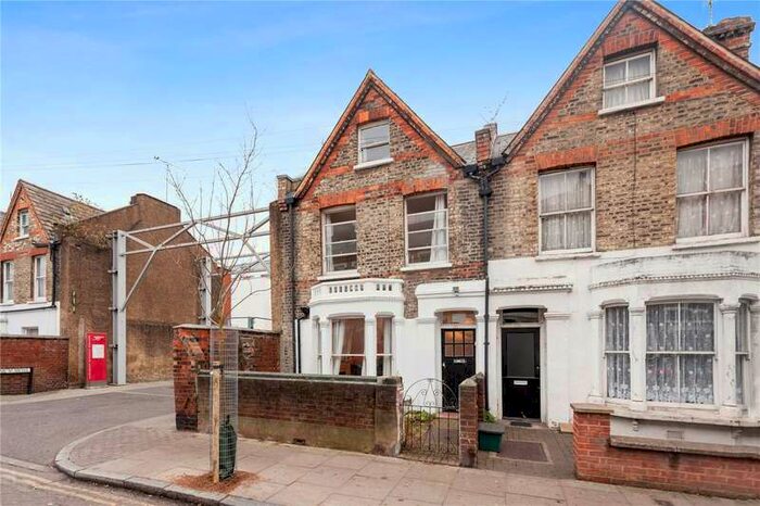 5 Bedroom Terraced House To Rent In Gillespie Road, London, N5