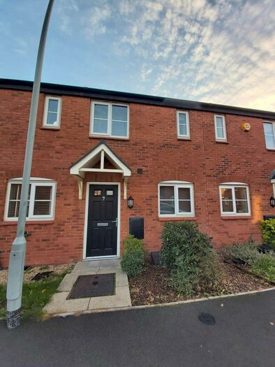 2 Bedroom Town House To Rent In Netley Road, Boulton Moor, Derby, DE24