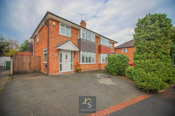3 Bedroom Semi-Detached House For Sale In Meadway, Bramhall, SK7