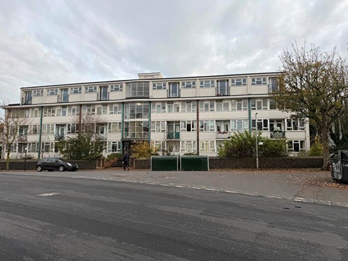2 Bedroom Flat For Sale In Buckingham Lodge, Buckingham Place, Brighton, BN1