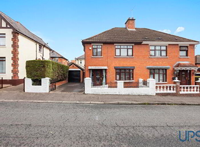 3 Bedroom Semi-Detached House For Sale In La Salle Park, Belfast, BT12