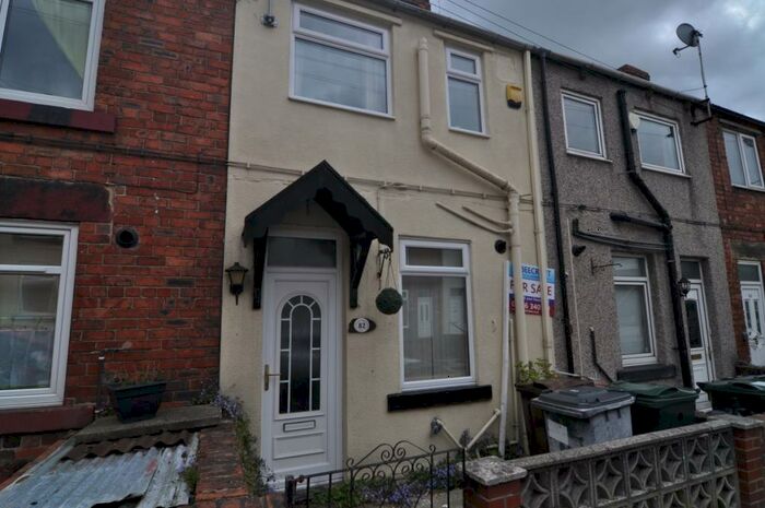 2 Bedroom House To Rent In Elm Street, Hoyland, S74