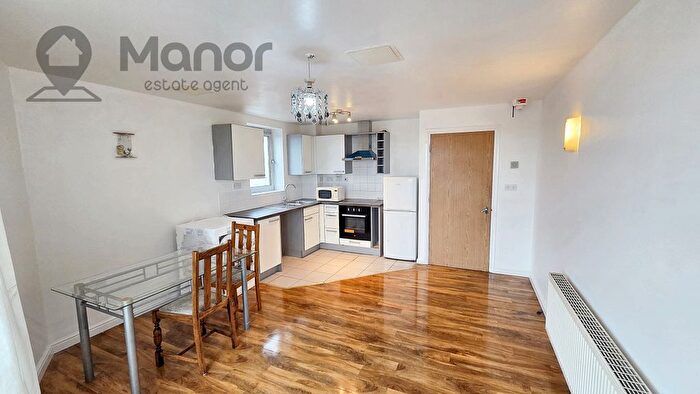2 Bedroom Flat To Rent In City View, Axon Place Ilford, IG1